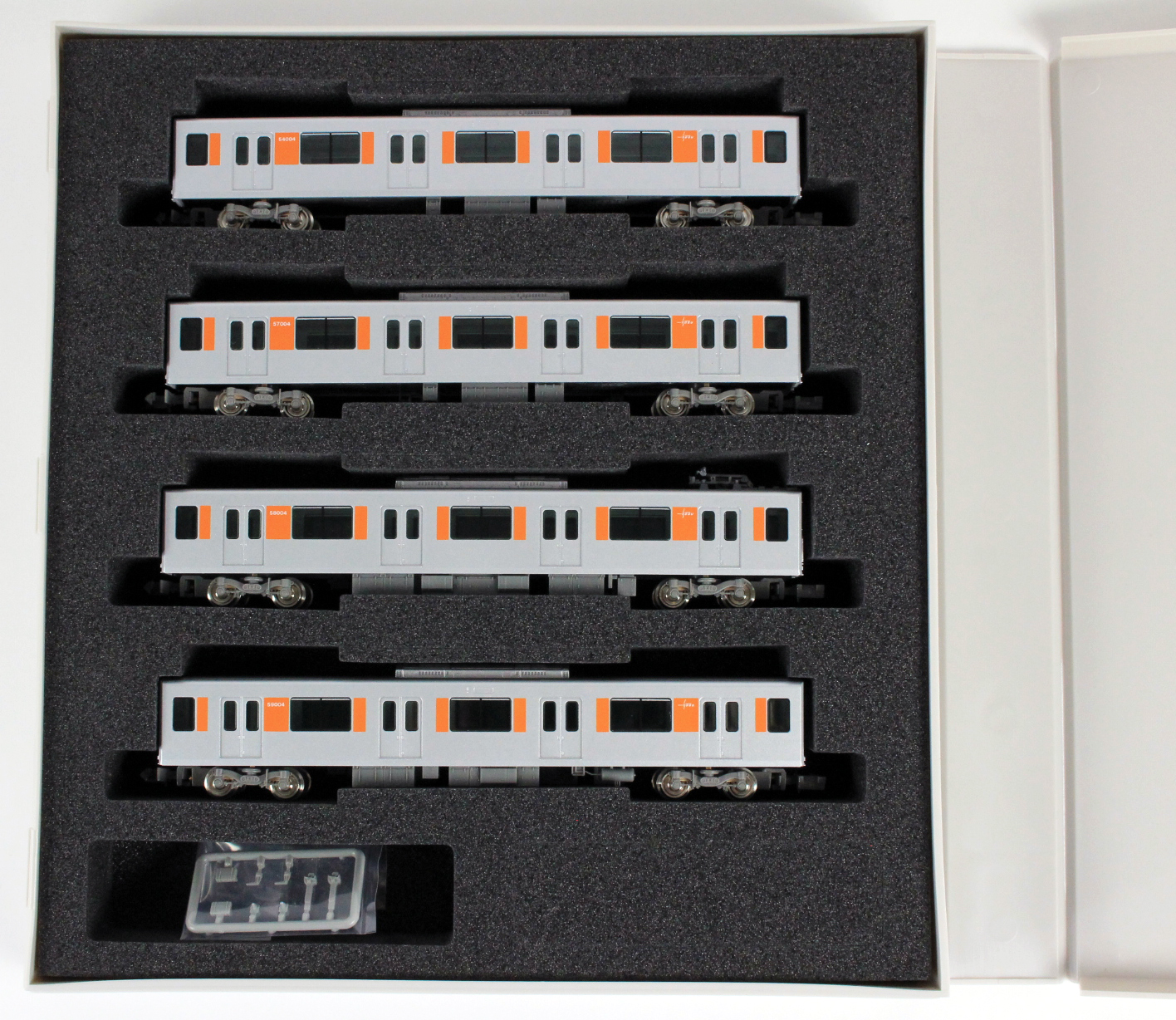 東武 50000型 新ロゴマーク付き 増結用中間車4両セット(動力無)30721 Amazon | グリーンマックス Nゲージ 東武50000型 新ロゴマーク